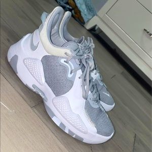 -womens nike basketball shoes size 7.5